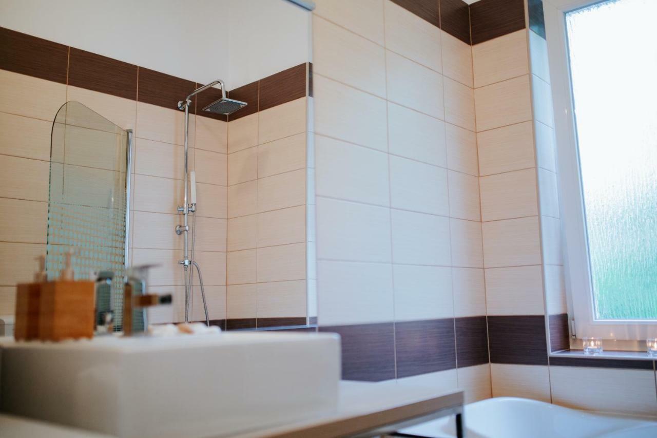 Apartment Casa Depoli ริเยกา ภายนอก รูปภาพ