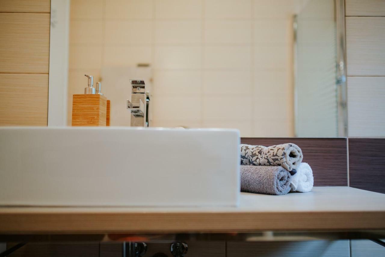 Apartment Casa Depoli ริเยกา ภายนอก รูปภาพ